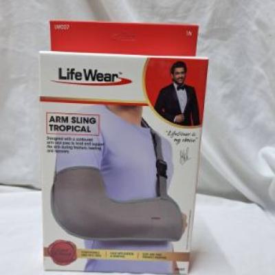 Arm sling tropical
