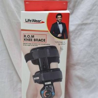 R.O.M Knee Brace